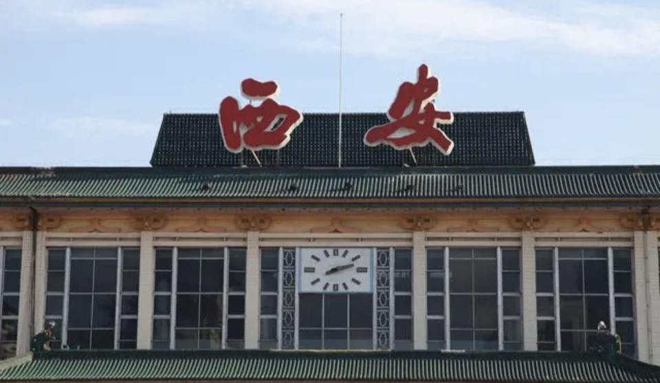 ������܇վ���鷵�ҌW(xu��)���_�پGɫͨ��