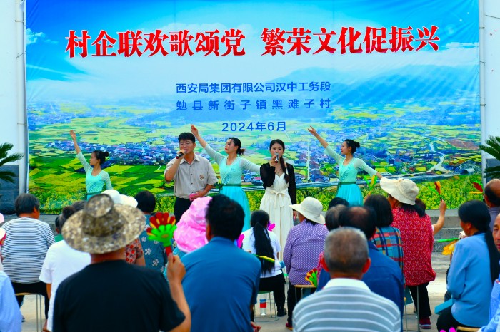 dfc090737abb5185cd573d79ecd3bef.jpg